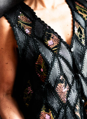 LEATHER VEST / Patchwork leather